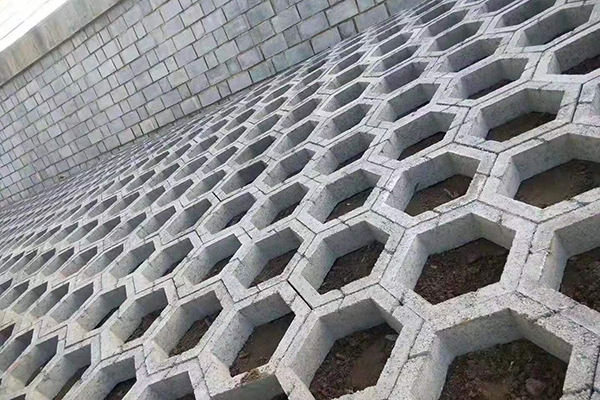 生态护坡砖